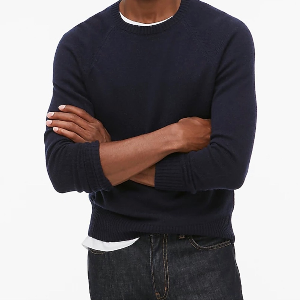 J. Crew Crewneck Sweater in Lambswool Blend. Size Large but runs like a …